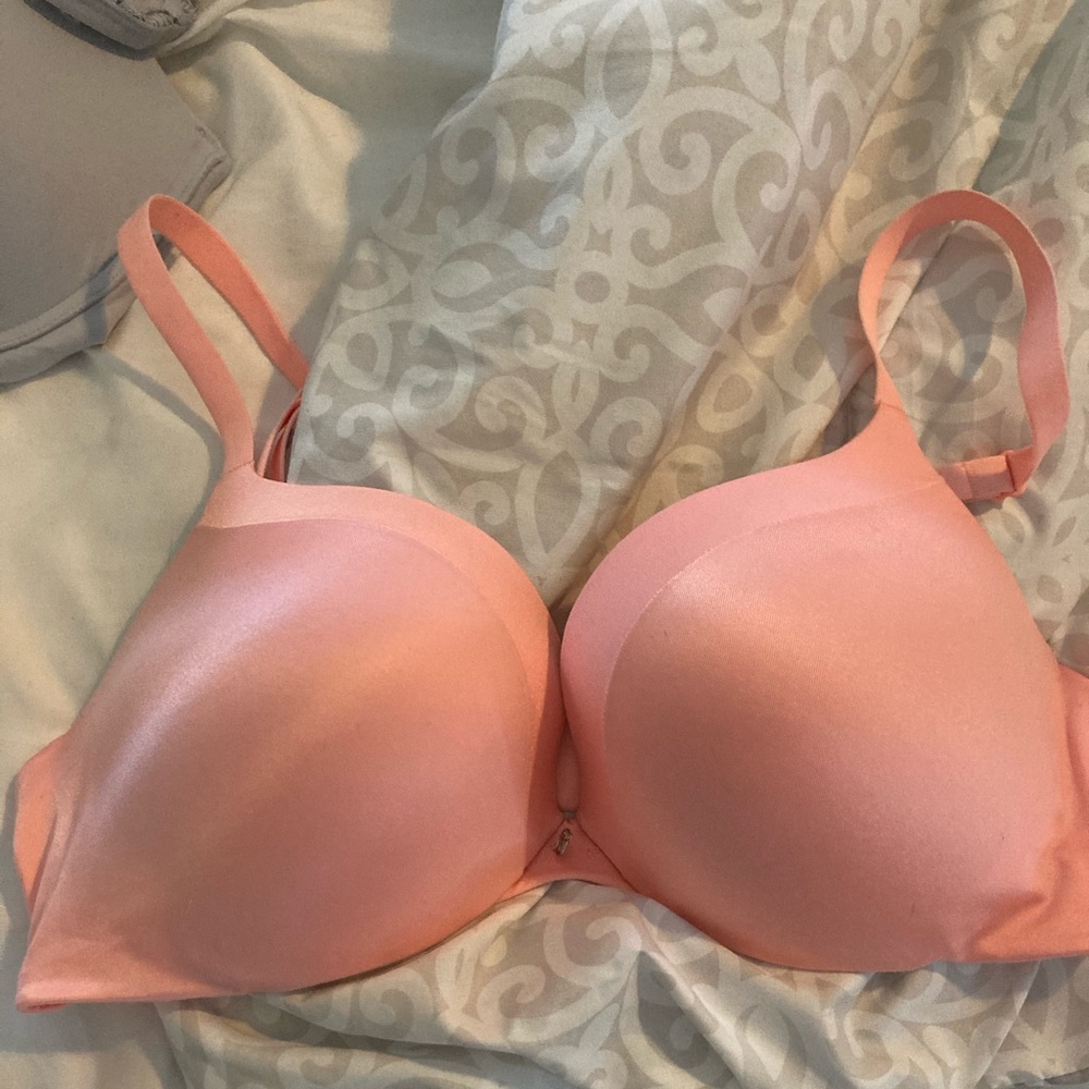 Victoria secrets push up bra